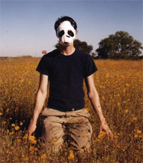 © Panda Bear Panda Bear mit Pandamaske