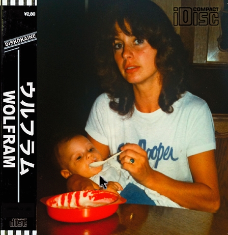 © Permanent Vacation / Wolfram Eckert Wolfram als Baby wird von seiner Mutter gefüttert