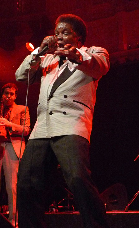 © Nora Groth Lee Fields live
