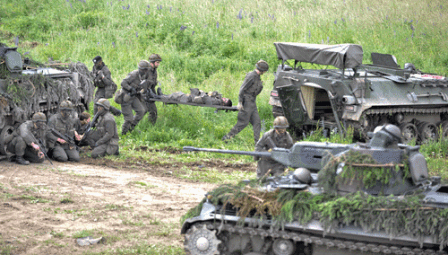 © APA/Herbert Neubauer Bundesheerübung mit Panzern im Grünen