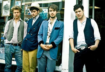 © Universal Mumford & Sons