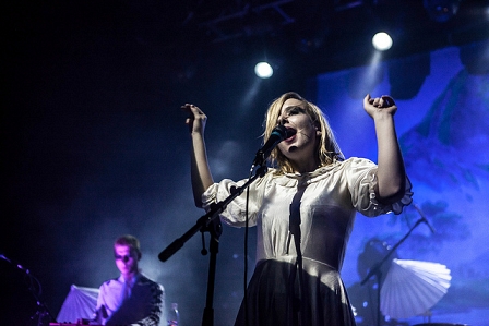 © Austra Austra
