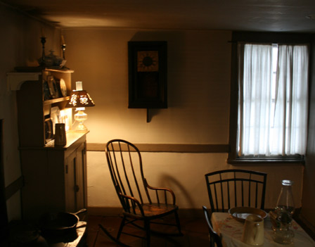 Innenraum des Edgar Allen Poe Cottage