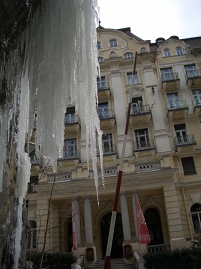 the casion and icicles