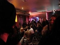 © blumenau Szene Wien, Young Austrian Music Award, Menschen an der Bar