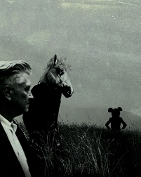 © DarkNight David Lynch, Sparklehorse und Danger Mouse auf einem Feld