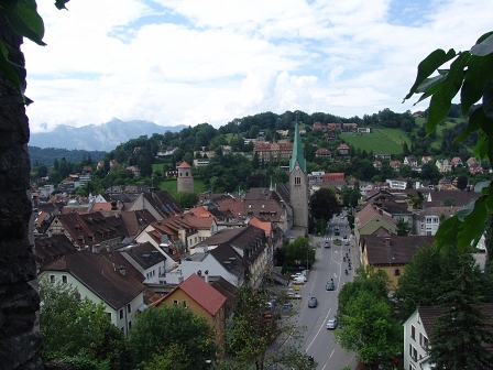 aussicht von der schattenburg in feldkirch