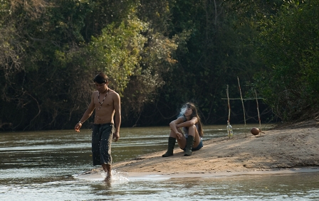 Indianer, Jugendliche am Fluss