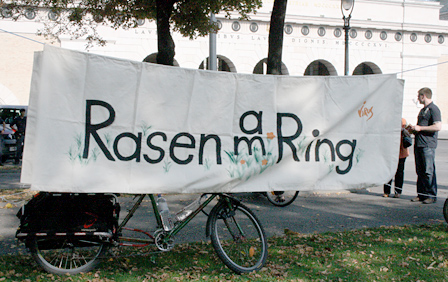 Die gesperrte Ringstraße in Wien am "Autofreien Tag"