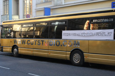 Der Bus des Superwissenschaftsministeriums