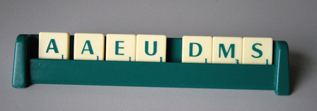 scrabblebuchstaben aaeudms