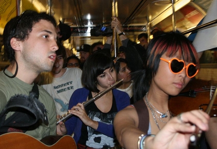 Sleep When Dead Train Band irgendwo in der Subway Linie 1 zwischen Manhattan und Bronx