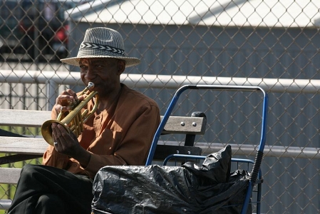 Unbekannter Musiker in Conney Island / Brooklyn