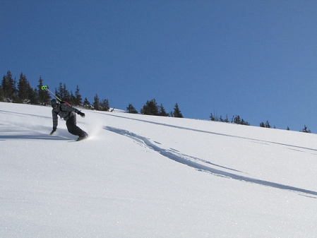 Snowboarder in Saalbach Hinterglemm