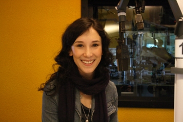 Sibel Kekelli im FM4 Studio