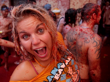 © Flydime, 2010 tomatina, tomato fight, red, australian