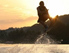 wakeboarder vor sonnenuntergang