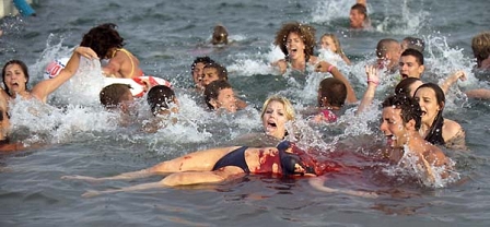 Piranha 3D