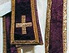 Schal eines Priesters mit Kreuz