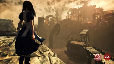 Ein Bildschirmfoto aus dem Computerspiel "Alice: Madness Returns": Alice steht vor einem Abgrund, im Hintergrund eine düstere Landschaft mit schiefen und verbogenen Gebilden und Häusern.