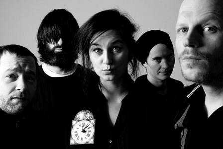 Broken Heart Collcetor Bandfoto