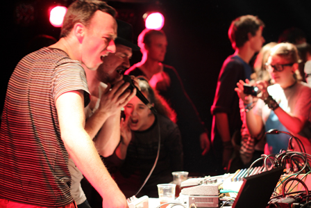 © Erin Stewart Partystimmung