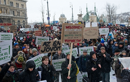 Demonstration gegen das neue Hochschulgesetz in Budapest