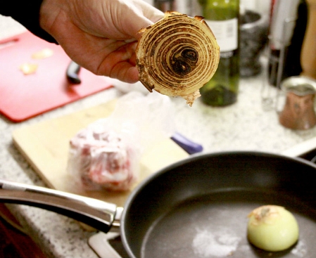 Kreisky kochen Zwiebel rösten