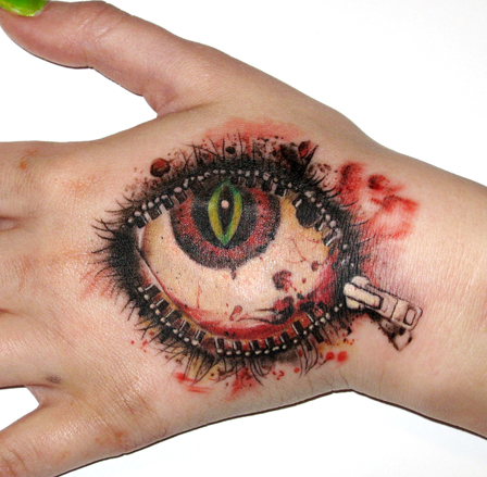 Tattoo: Auge auf der Hand