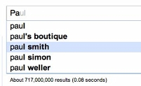 Google-Suche: Pa ist eingegeben, Google schlägt vor: Paul, Paul's Boutique, Paul Smith, Paul Simon, Paul Weller