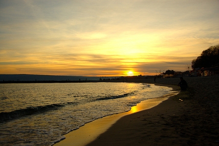 Strand bei Varna im Sonnenuntergang