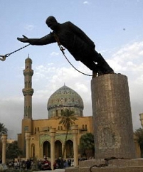 Saddam Statue