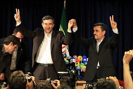  Iranian President Mahmoud Ahmadinejad and Presidential candidate Esfandiar Rahim Mashaie  
