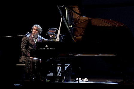 Chilly Gonzales