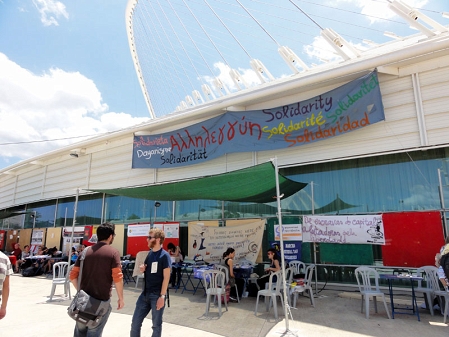 vor dem velodrom