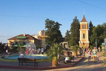 Hauptplatz von Obzor an der Bulgarischen Schwarzmeerküste