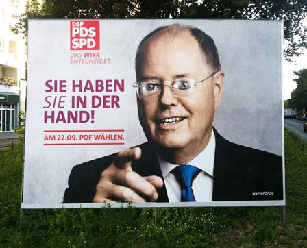 Peer Steinbrück mit großen Augen, umgedichtetes SPD-Wahlplakat