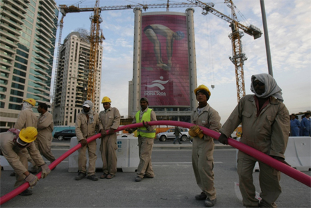 Workers in Qarat