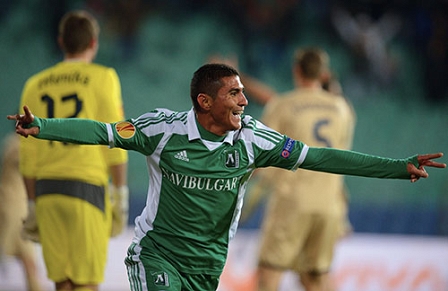 Juninho Quixada of Ludogorets celebrates after scoring the opening goal during the UEFA Europa League soccer match between Ludogorets Razgrad and Dinamo Zagreb in Sofia, Bulgaria, 03 October 2013.  