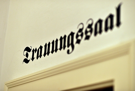 Schriftzug Trauungssaal