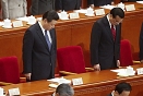  Chinese President Xi Jinping (L) and Chinese Premier Li Keqiang bow their heads for a minute of silence to show respect for the victims of the Kunming train station attack