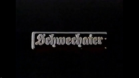 Filmstill mit dem Schriftzug "Schwechater"