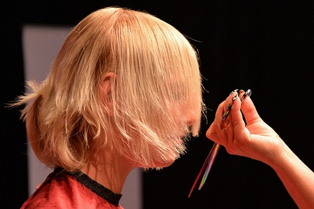 Frau beim Friseur