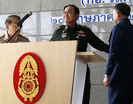  Thai Army Chief General Prayuth Chan-ocha reacts after a press conference at the Army Club in Bangkok, Thailand, 20 May 2014