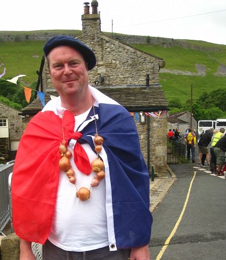 a tour de france fan