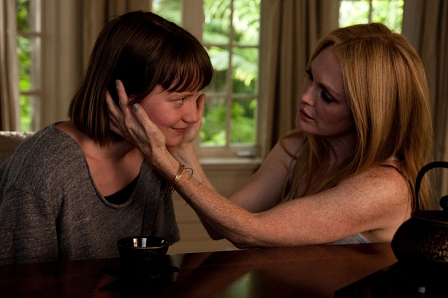 Mia Wasikowska und Julianne Moore in "Maps to the Stars"