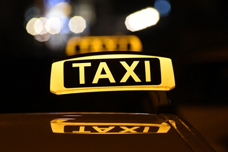 Taxi-Leuchtschild
