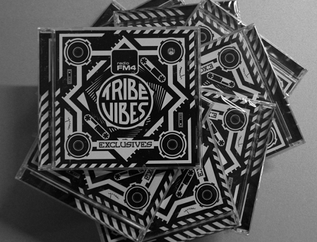 Ein Stapel von Tribe Vibes Exclusives CDs