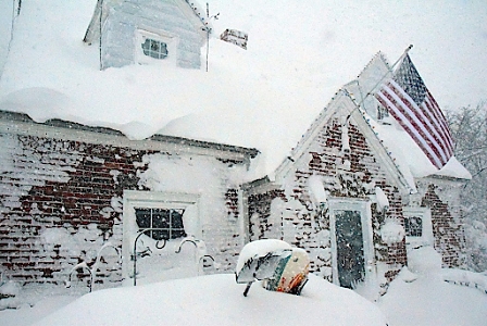© APA/EPA/MARK WEBSTER House in Buffalo