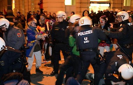 Blockade am Volkstheater wird aufgelöst